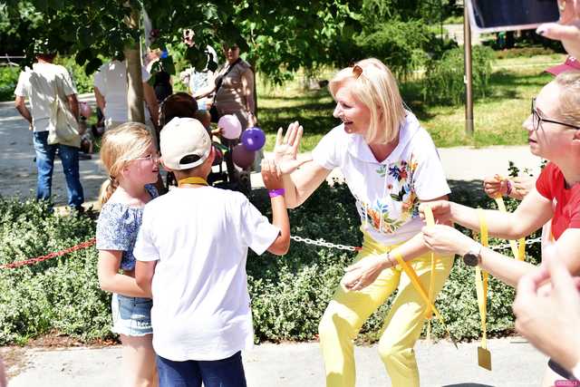 [WIDEO/FOTO] Po raz czwarty pobiegli, aby promować rodzicielstwo zastępcze