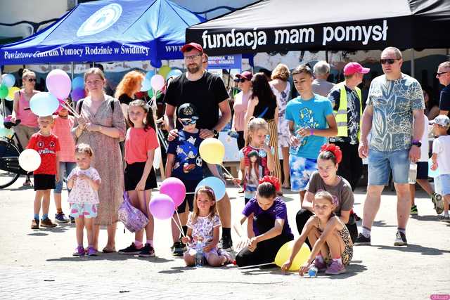 [WIDEO/FOTO] Po raz czwarty pobiegli, aby promować rodzicielstwo zastępcze