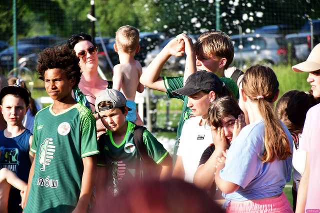 [WIDEO/FOTO] Tysiące baniek, mydlana wyspa i mnóstwo dobrej zabawy. Trwa 8. Mydlany Park Festiwal w Żarowie