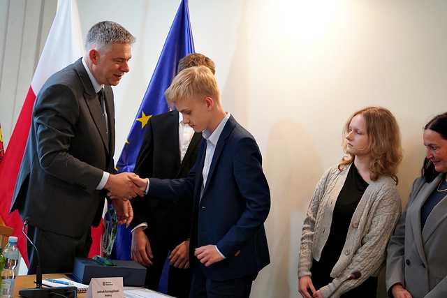 [FOTO] Po raz 8. sięgnęli po Laur Młodego Samorządowca