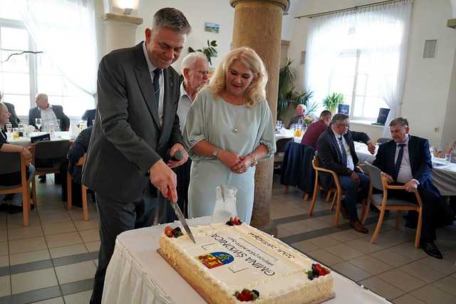 [FOTO] Samorządowcy z wszystkich dziewięciu kadencji spotkali się w Krzyżowej