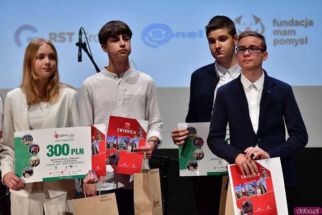 [FOTO] Znamy nagrodzonych w ramach 9. edycji konkursu Zalogowani. Nagrody wręczono podczas uroczystej gali