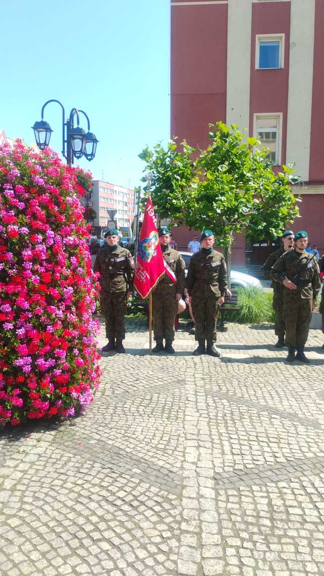 [FOTO] Przyrzeczenie strzeleckie na strzegomskim rynku