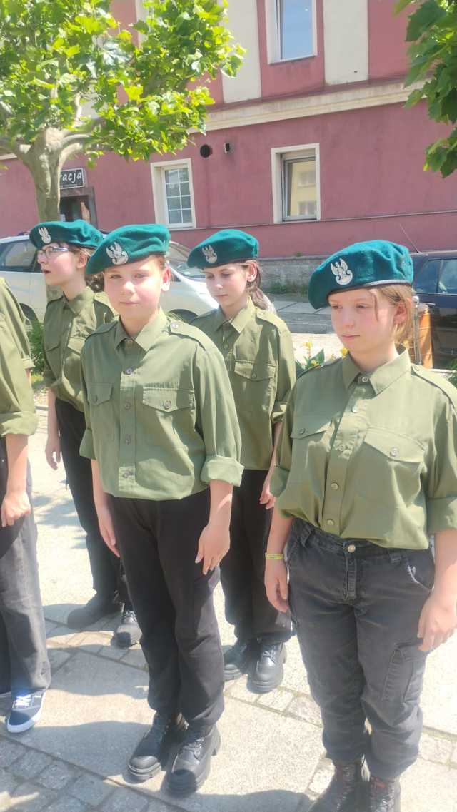 [FOTO] Przyrzeczenie strzeleckie na strzegomskim rynku