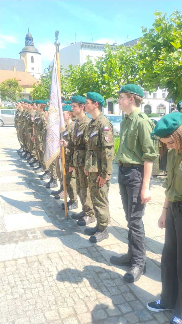 [FOTO] Przyrzeczenie strzeleckie na strzegomskim rynku