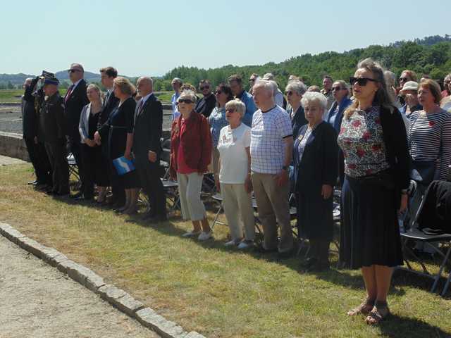 [FOTO] Upamiętnili pomordowanych w KL Gross-Rosen