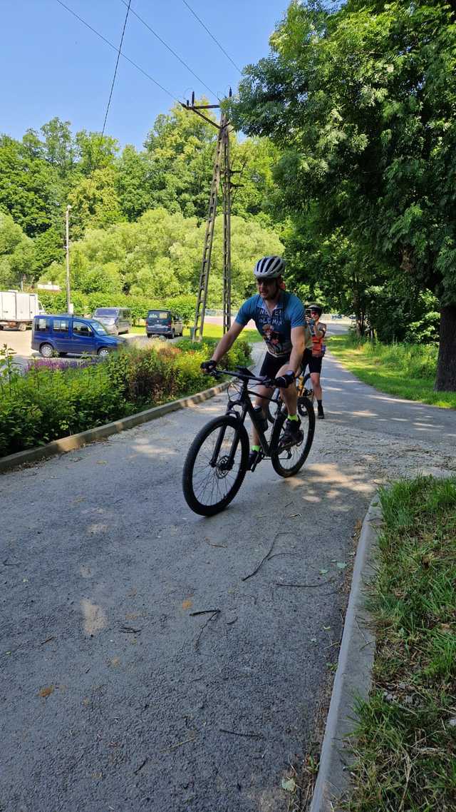 [FOTO] Przejechali nową trasą rowerową Czarna Świdnica