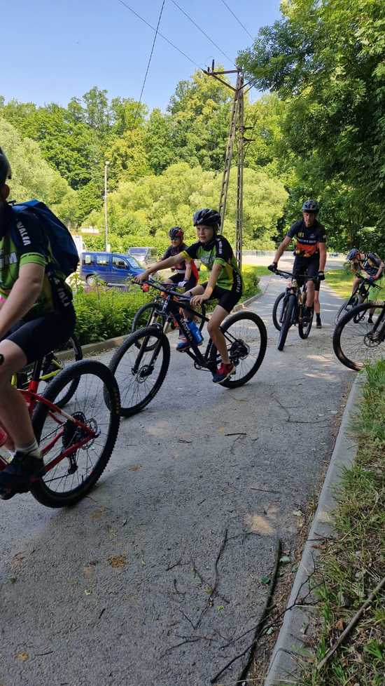 [FOTO] Przejechali nową trasą rowerową Czarna Świdnica
