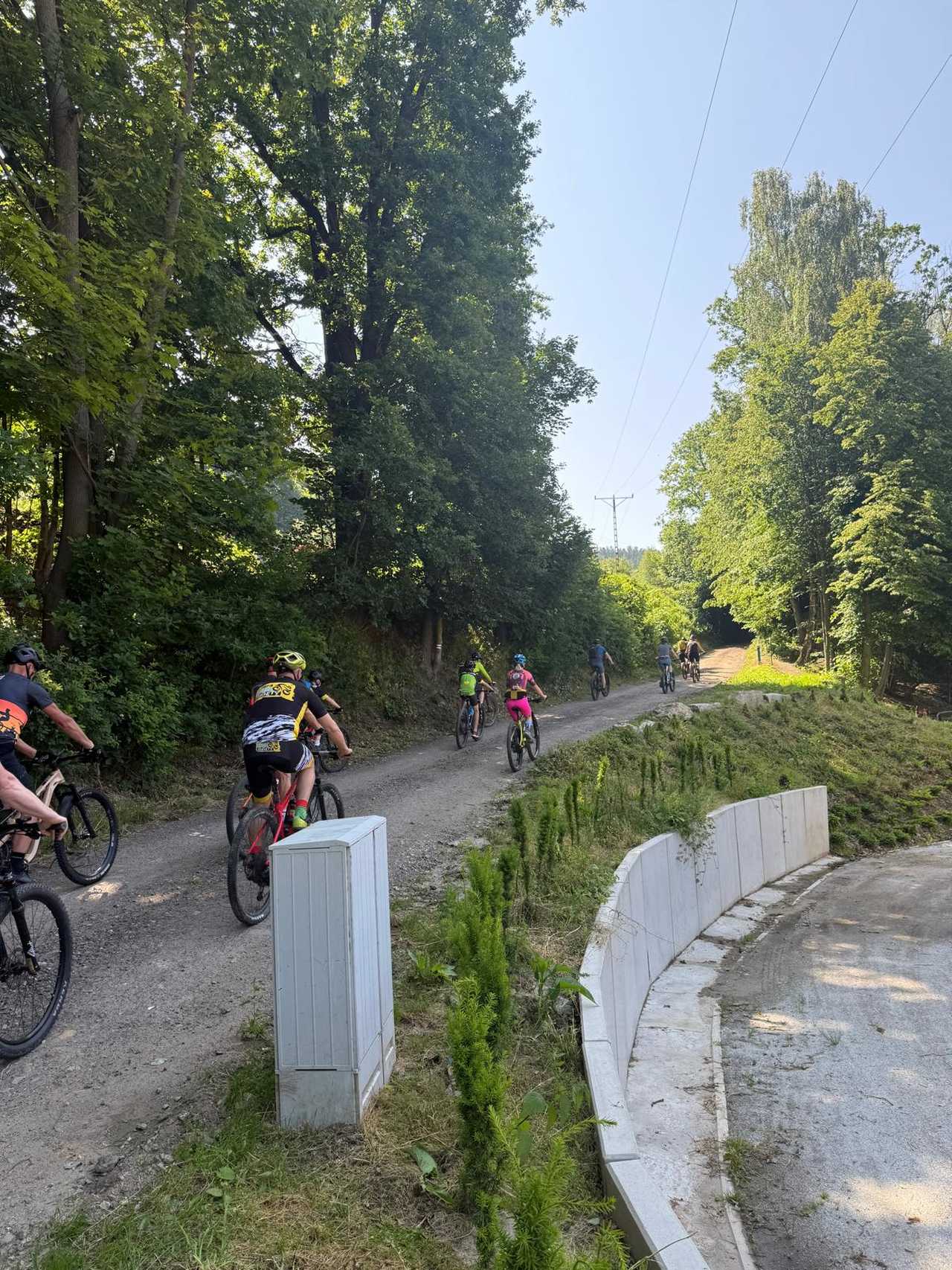 [FOTO] Przejechali nową trasą rowerową Czarna Świdnica