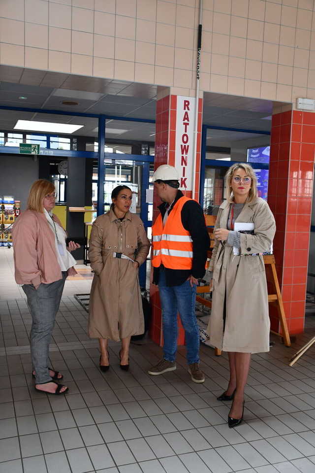 [FOTO] Trwa modernizacja Wodnego Centrum Rekreacji i Hali Sportowej w Świebodzicach 