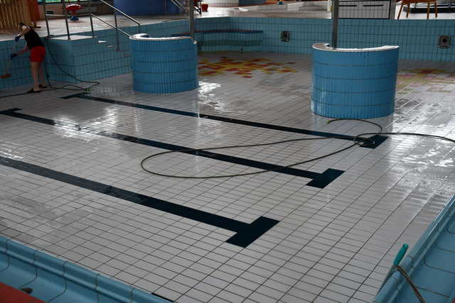 [FOTO] Trwa modernizacja Wodnego Centrum Rekreacji i Hali Sportowej w Świebodzicach 