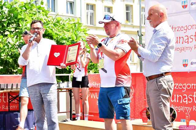 [FOTO/WYNIKI] Pobiegli w 12. edycji Strzegomskiej Dwunastki
