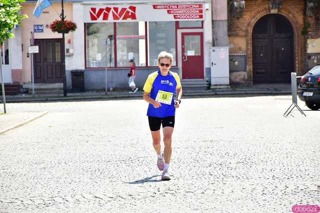 [FOTO/WYNIKI] Pobiegli w 12. edycji Strzegomskiej Dwunastki