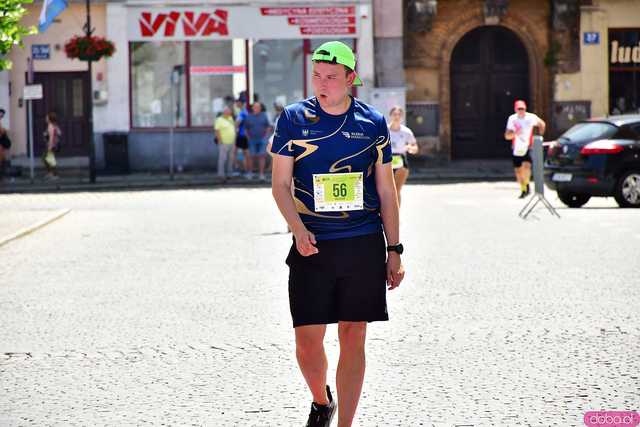 [FOTO/WYNIKI] Pobiegli w 12. edycji Strzegomskiej Dwunastki