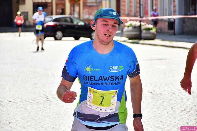 [FOTO/WYNIKI] Pobiegli w 12. edycji Strzegomskiej Dwunastki