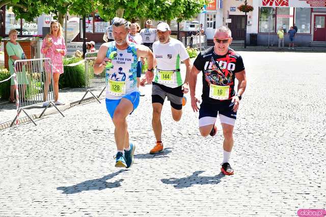 [FOTO/WYNIKI] Pobiegli w 12. edycji Strzegomskiej Dwunastki