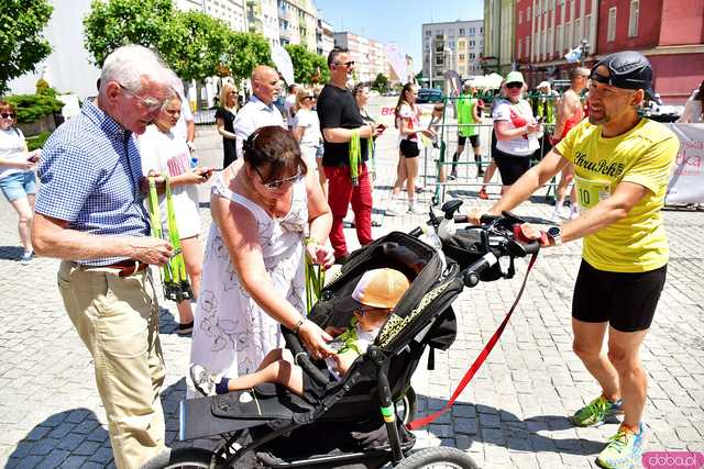 [FOTO/WYNIKI] Pobiegli w 12. edycji Strzegomskiej Dwunastki