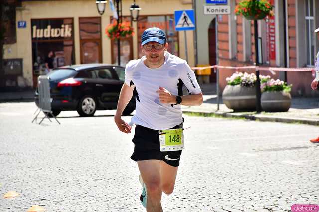 [FOTO/WYNIKI] Pobiegli w 12. edycji Strzegomskiej Dwunastki