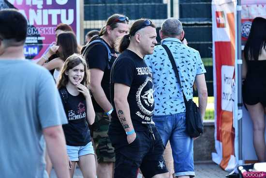 [FOTO] Wystartował drugi dzień świętowania w Strzegomiu. Na początek koncerty lokalnych zespołów