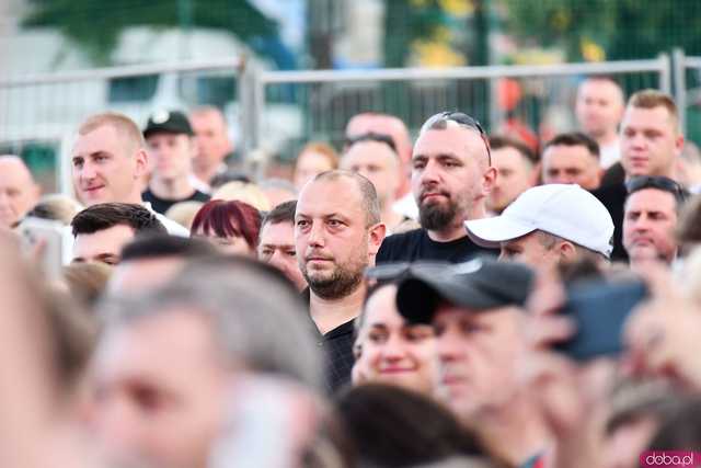 [NOWE ZDJĘCIA/WIDEO] Myslovitz i Łydka Grubasa porwali strzegomską publiczność na zakończenie Święta Granitu
