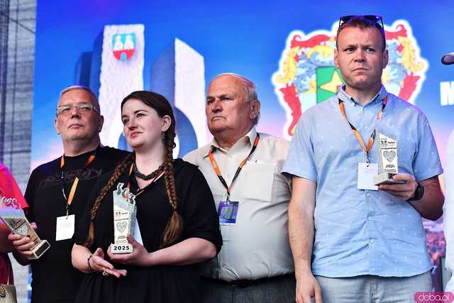[NOWE ZDJĘCIA/WIDEO] Myslovitz i Łydka Grubasa porwali strzegomską publiczność na zakończenie Święta Granitu
