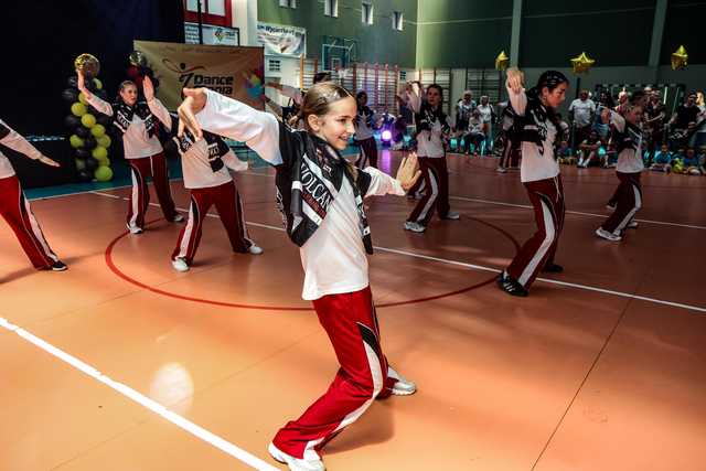 Taneczna eksplozja energii w Świdnicy! Gala Szkoły Tańca Dance Mania zakończyła sezon 2024/2025