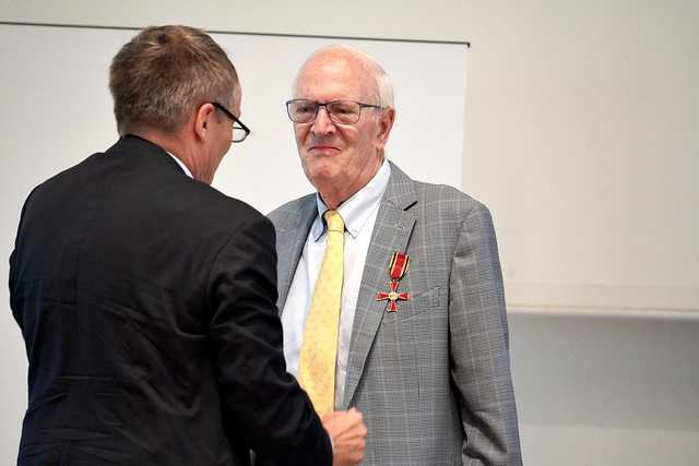 Krzyż Zasługi Republiki Federalnej Niemiec dla Helmutha Caspara Graf von Moltke 