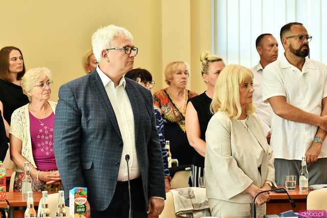 [FOTO] Dziś już nie wyobrażam sobie życia bez Świdnicy. Biskup Waldemar Pytel z tytułem Honorowego Obywatela Miasta
