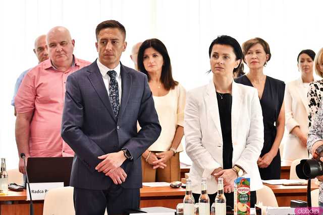 [FOTO] Dziś już nie wyobrażam sobie życia bez Świdnicy. Biskup Waldemar Pytel z tytułem Honorowego Obywatela Miasta