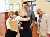 [FOTO] Zakończenie wieloletniej pracy na rzecz miasta i uhonorowanie radnego oraz prezydent