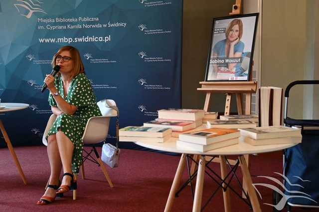 [FOTO] Sabina Waszut spotkała się z mieszkańcami Świdnicy