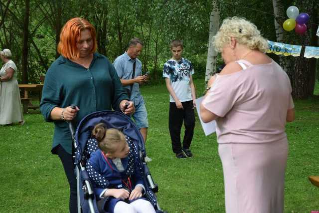 [FOTO] Złota Woda pełna wzruszeń – uroczystość zakończenia roku PSONI Koło w Świdnicy