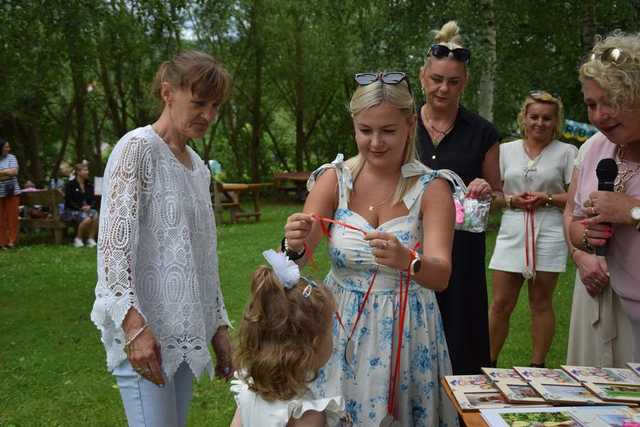 [FOTO] Złota Woda pełna wzruszeń – uroczystość zakończenia roku PSONI Koło w Świdnicy