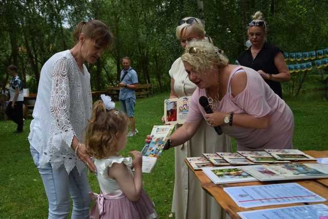 [FOTO] Złota Woda pełna wzruszeń – uroczystość zakończenia roku PSONI Koło w Świdnicy