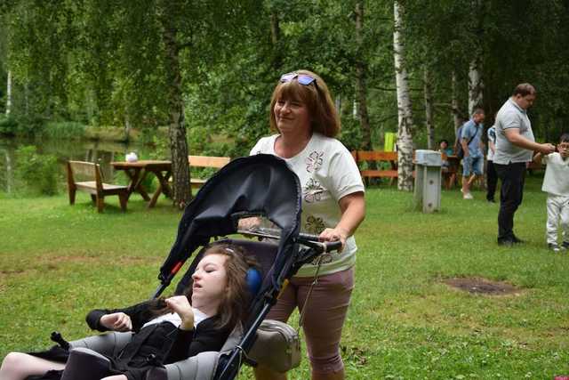 [FOTO] Złota Woda pełna wzruszeń – uroczystość zakończenia roku PSONI Koło w Świdnicy