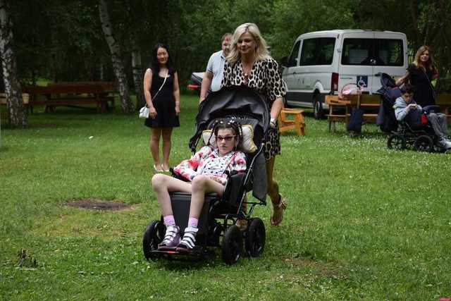 [FOTO] Złota Woda pełna wzruszeń – uroczystość zakończenia roku PSONI Koło w Świdnicy