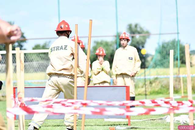 [FOTO] Jednostki OSP rywalizowały w Gminnych Zawodach Sportowo-Pożarniczych w Kalnie