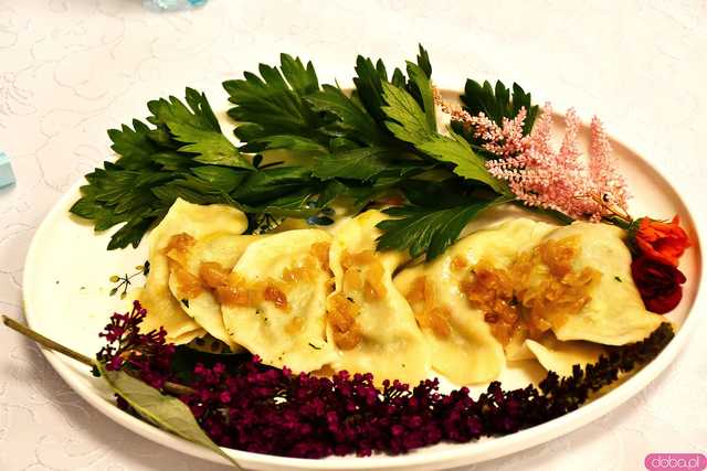 [WIDEO/FOTO] Pierogi królowały w Łażanach po raz czwarty! Kulinarna uczta, konkursy i atrakcje dzieci podczas Święta Pieroga