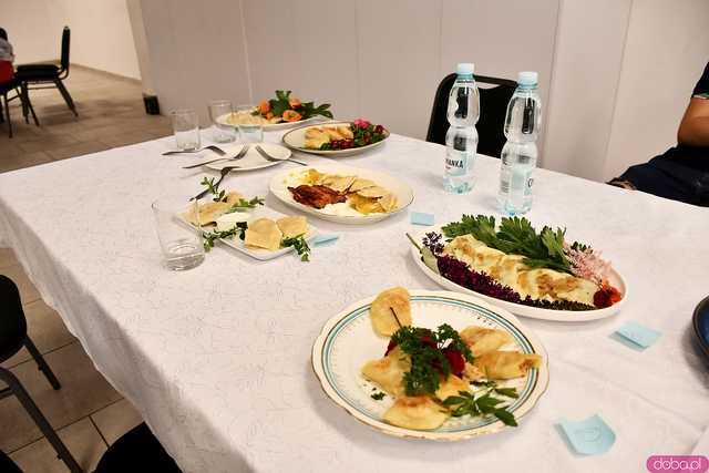 [WIDEO/FOTO] Pierogi królowały w Łażanach po raz czwarty! Kulinarna uczta, konkursy i atrakcje dzieci podczas Święta Pieroga