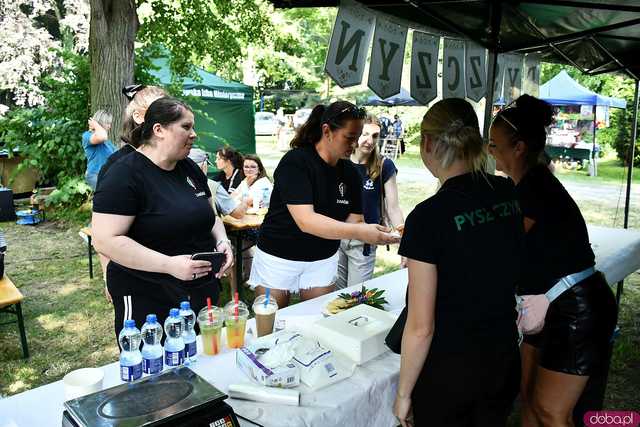 [WIDEO/FOTO] Pierogi królowały w Łażanach po raz czwarty! Kulinarna uczta, konkursy i atrakcje dzieci podczas Święta Pieroga