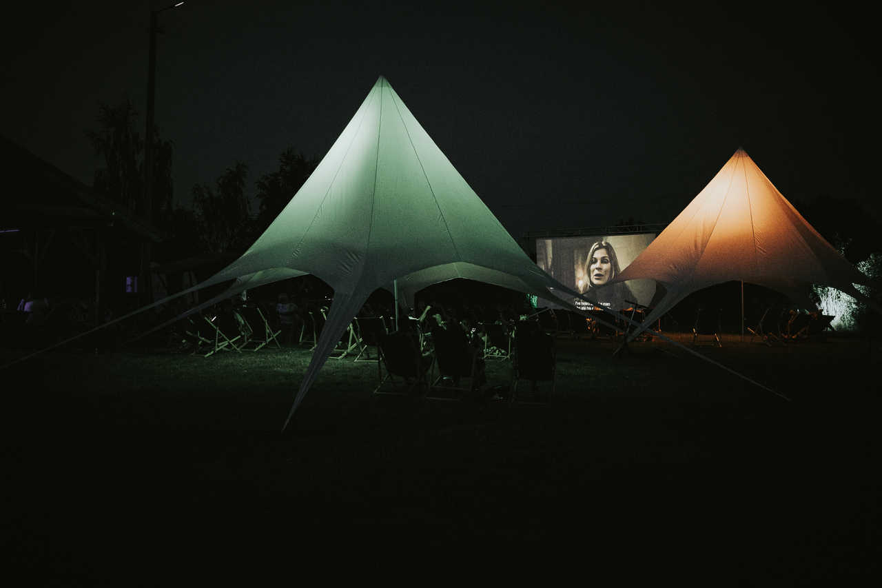Na seanse plenerowe klasycznym amerykańskim autobusem szkolnym. Przed nami 14. Żarowski Festiwal Filmowy [PROGRAM]
