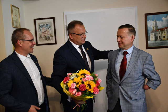 [FOTO] Absolutorium i wotum zaufania dla burmistrza Świebodzic. To ogromna motywacja do dalszej pracy