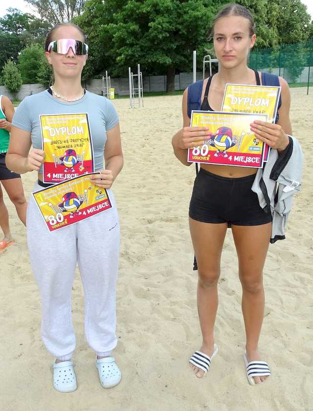 [FOTO] Rywalizowali w 1. Otwartym Turnieju plażówki
