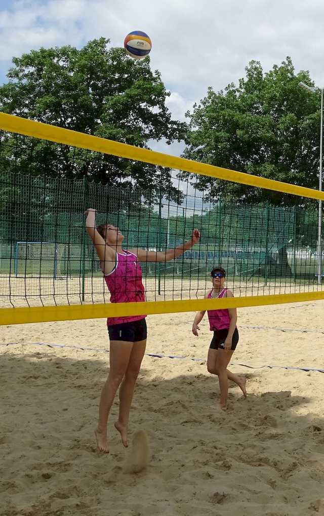 [FOTO] Rywalizowali w 1. Otwartym Turnieju plażówki