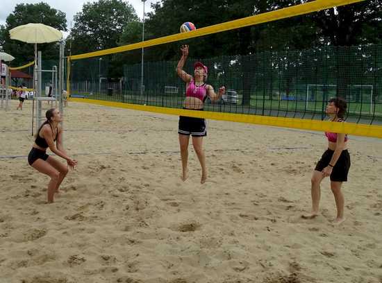 [FOTO] Rywalizowali w 1. Otwartym Turnieju plażówki