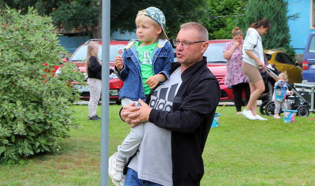 [FOTO] Za nami pierwszy festyn w ramach Lata z GOKSiR-em. Najmłodsi bawili się w Dzierzkowie