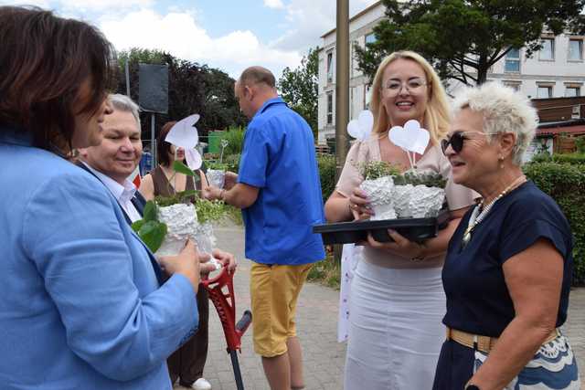[FOTO] Wizytacja z nadzieją. Poseł Robert Jagła i senator Agnieszka Kołacz-Leszczyńska z wizytą w świdnickim kole PSONI