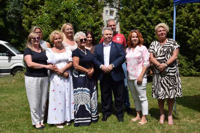 [FOTO] Wizytacja z nadzieją. Poseł Robert Jagła i senator Agnieszka Kołacz-Leszczyńska z wizytą w świdnickim kole PSONI