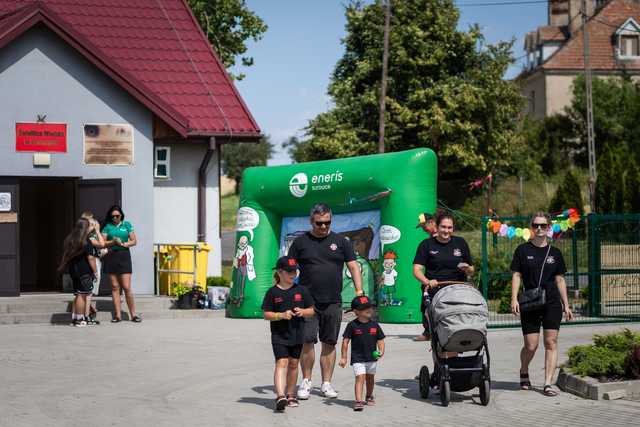 [FOTO] Za nami piknik „Szlakiem Góry Pyszczyńskiej. Górska przygoda, muzyka i wiejskie klimaty zgromadziły mieszkańców