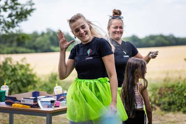 [FOTO] Za nami piknik „Szlakiem Góry Pyszczyńskiej. Górska przygoda, muzyka i wiejskie klimaty zgromadziły mieszkańców